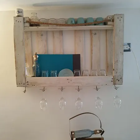Nyaraló Bhaiti - La Sul Mare