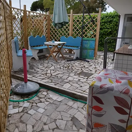 Bhaiti - La Sul Mare Террачина