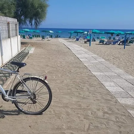 Шале Bhaiti - La Sul Mare Террачина